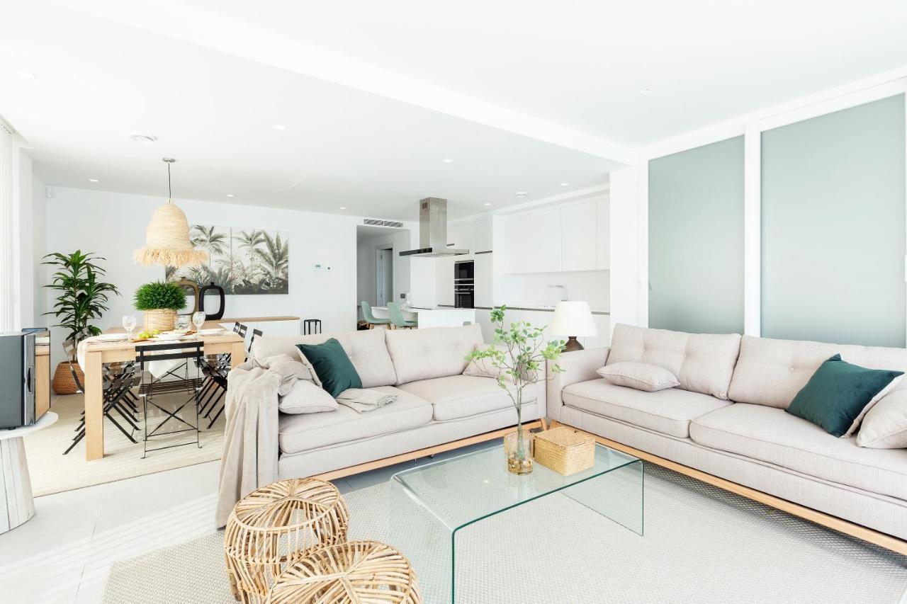 Apartamentos Martalia Nerja 토록스 외부 사진
