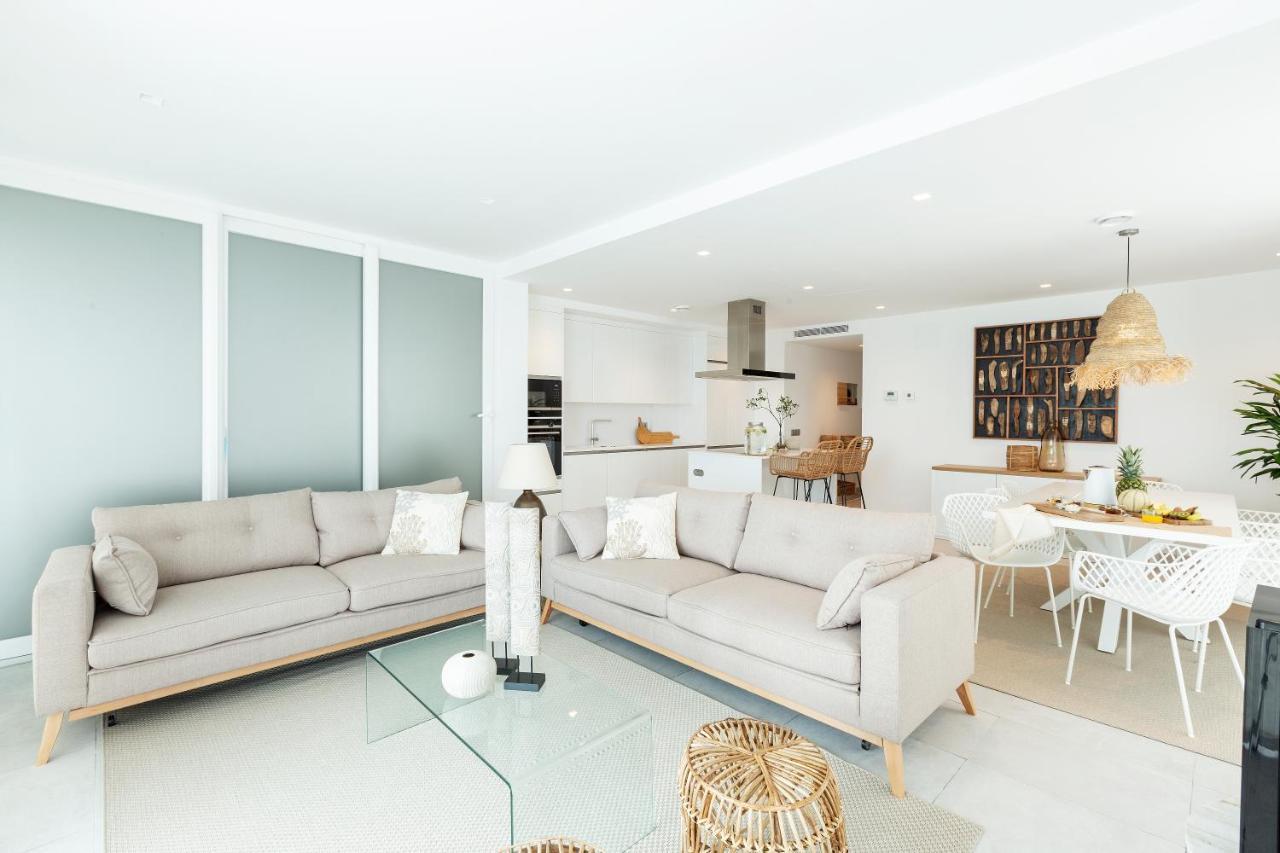 Apartamentos Martalia Nerja 토록스 외부 사진
