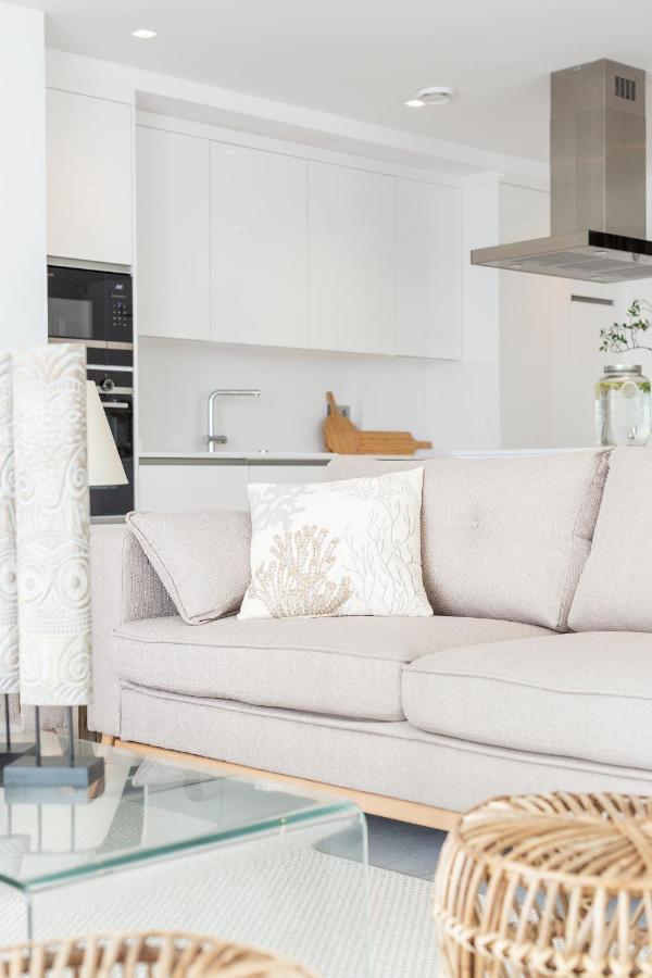 Apartamentos Martalia Nerja 토록스 외부 사진