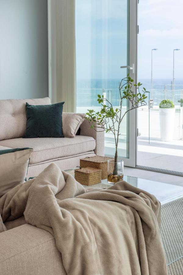 Apartamentos Martalia Nerja 토록스 외부 사진